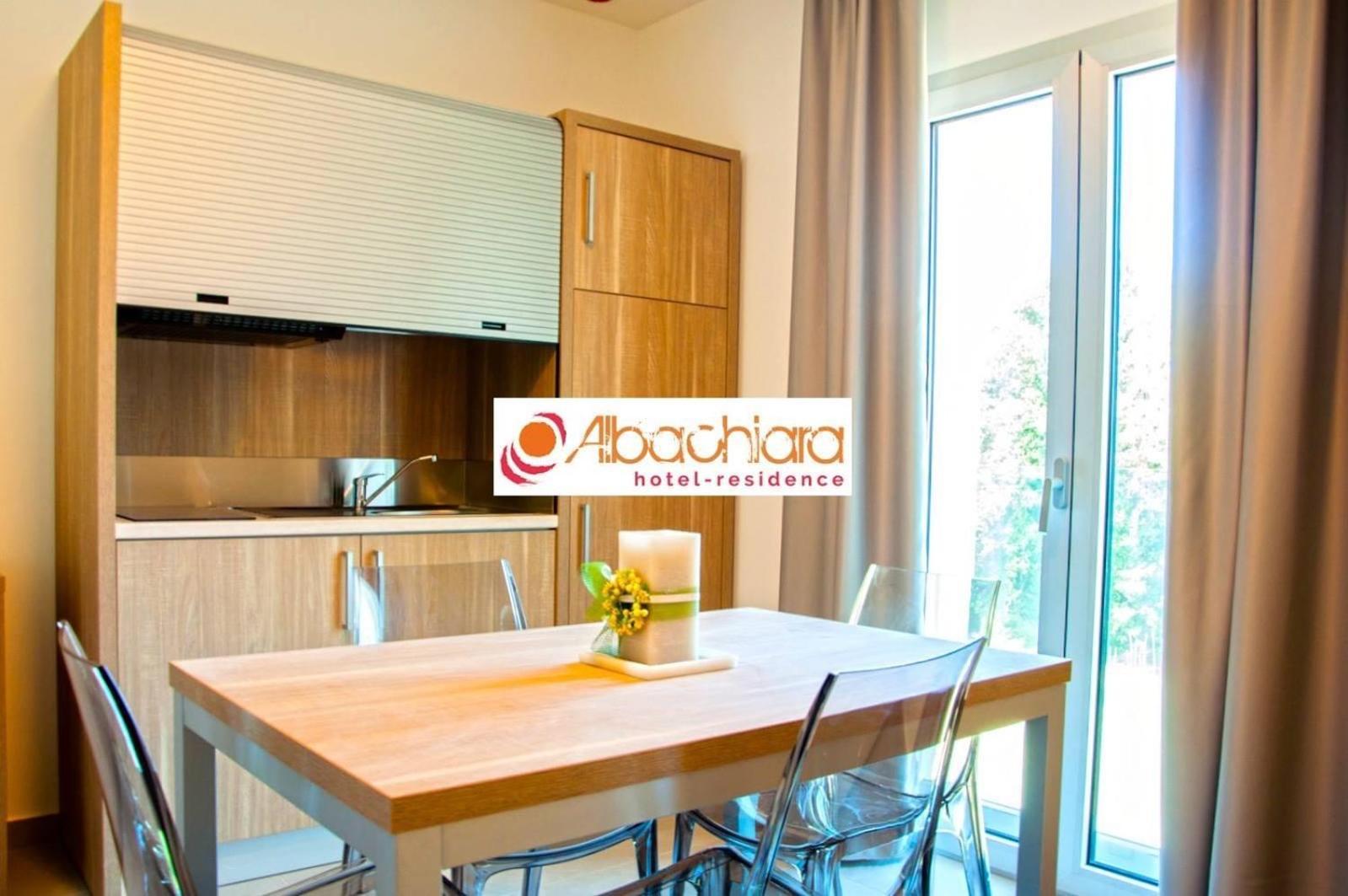 Residence Hotel Albachiara Rimini Kültér fotó