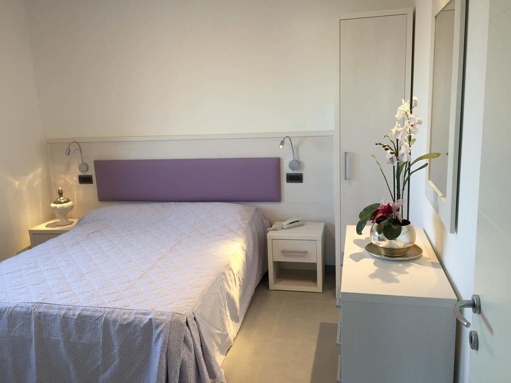 Residence Hotel Albachiara Rimini Kültér fotó