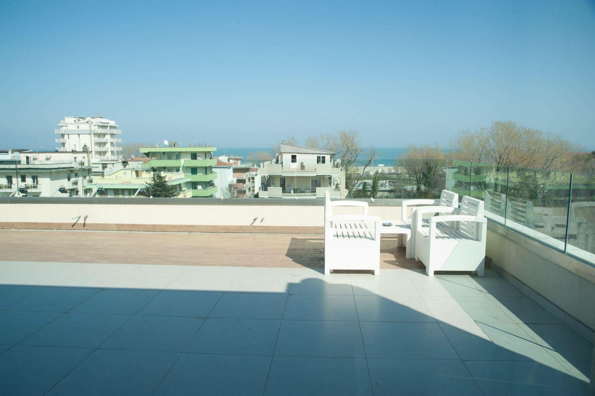 Residence Hotel Albachiara Rimini Kültér fotó